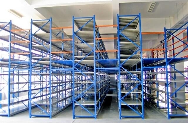 Kệ kho chứa hàng di động có thiết kế hiện đại